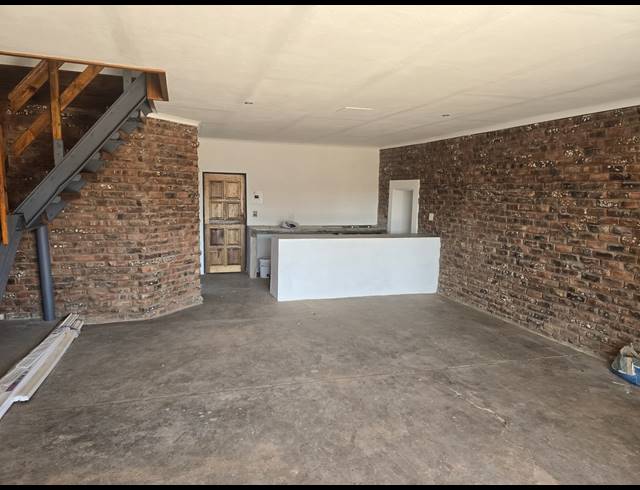21HA FARM FOR SALE IN MOPANE